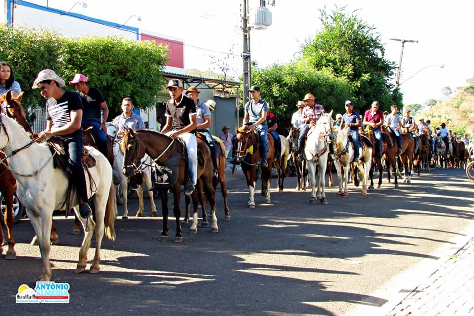 25 de Julho Antônio Almeida Comemora a Festa dos Vaqueiros 