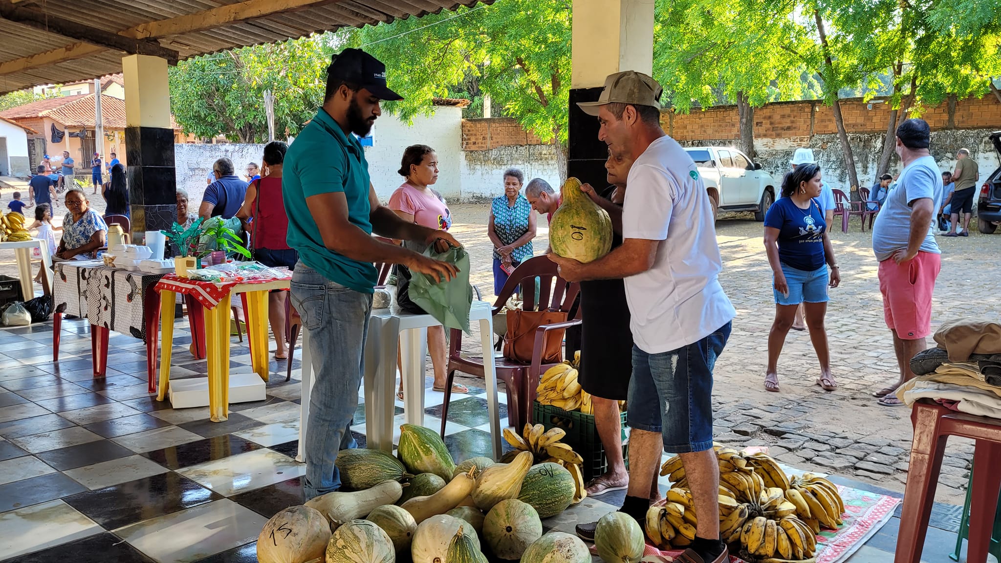 3° FEIRA DO AGRICULTOR (A) FAMILIAR