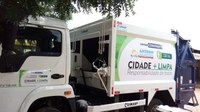 Prefeitura Adquiri Carro Compactador de Lixo.